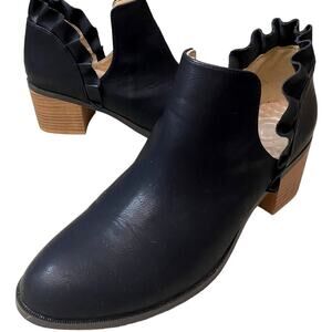 Journee Collection Lennie Ruffle Womens 11 Black Leather Stacked Block Heel